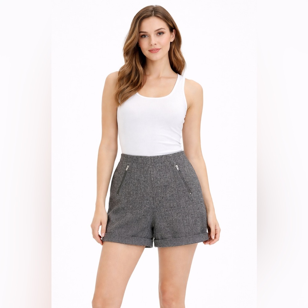 Hollister‎ Gray Herringbone Cuffed Workwear Shorts Size M Office Siren